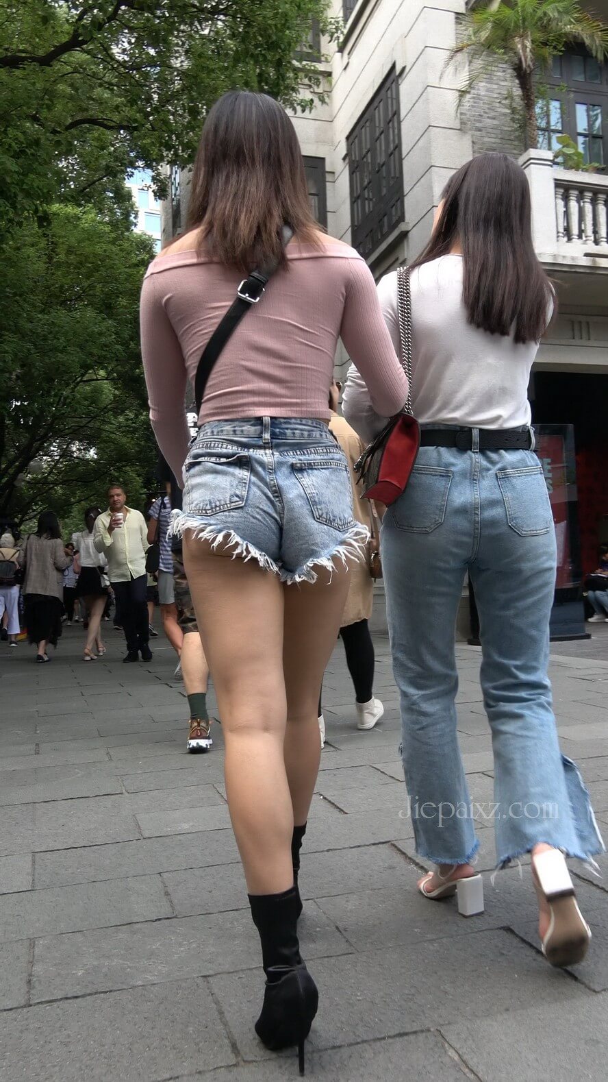 05.JPG