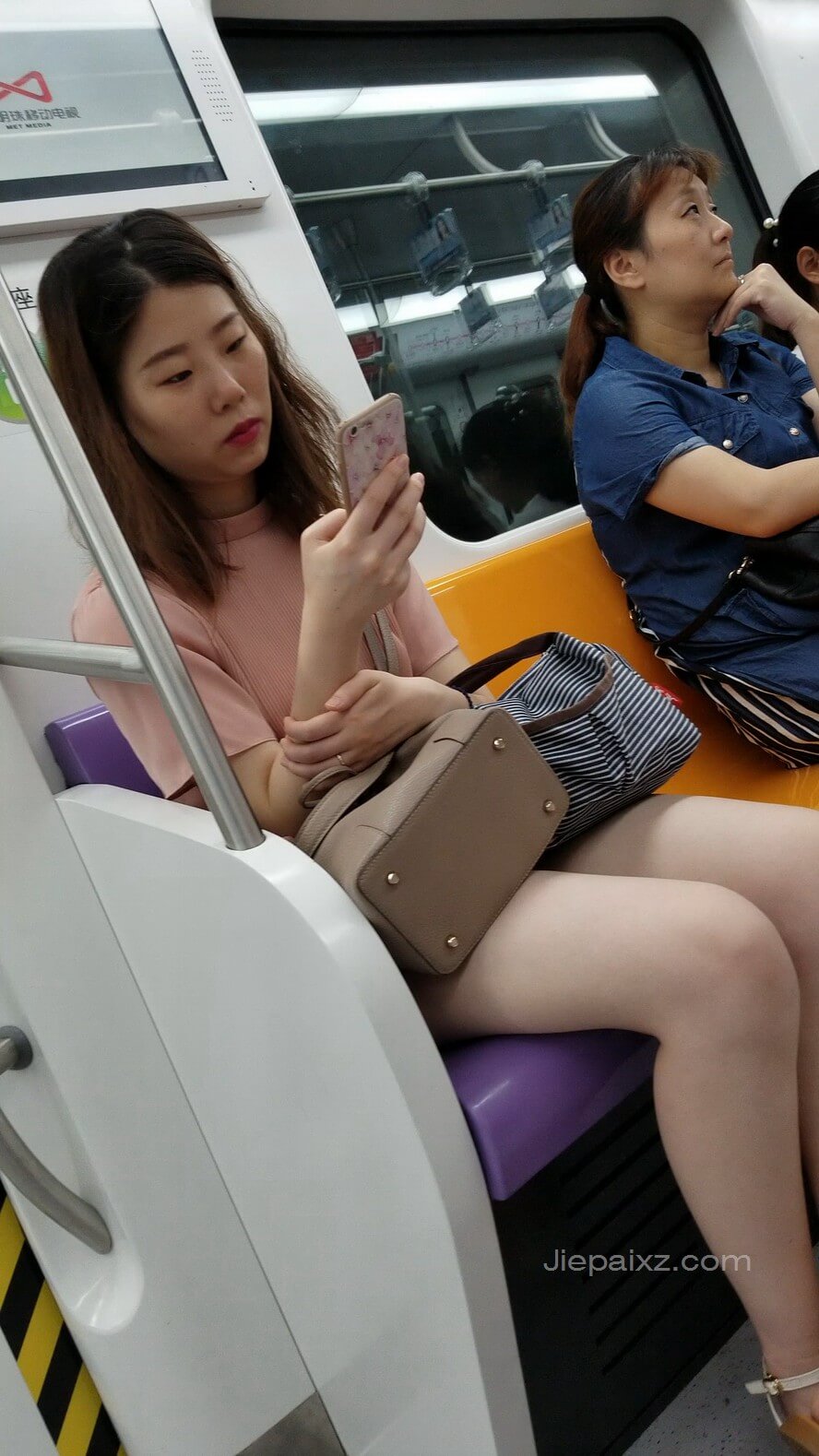 10.JPG