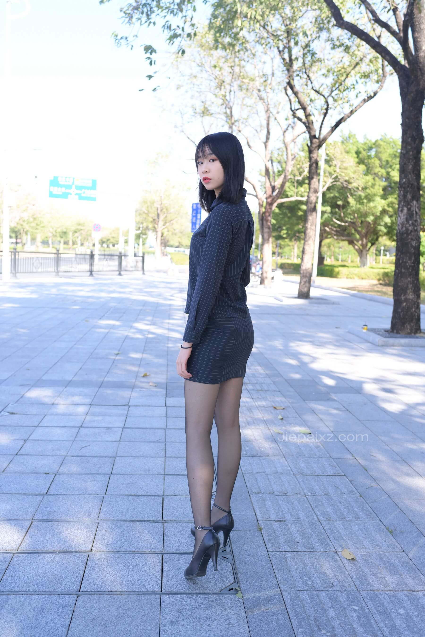 02.JPG