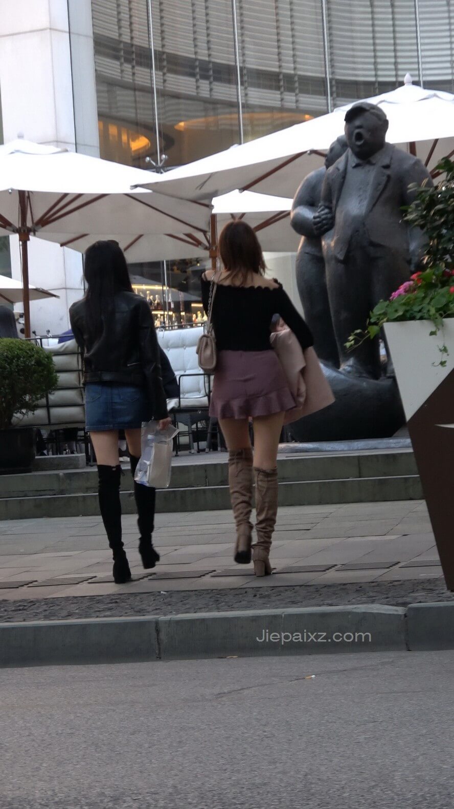 10.JPG