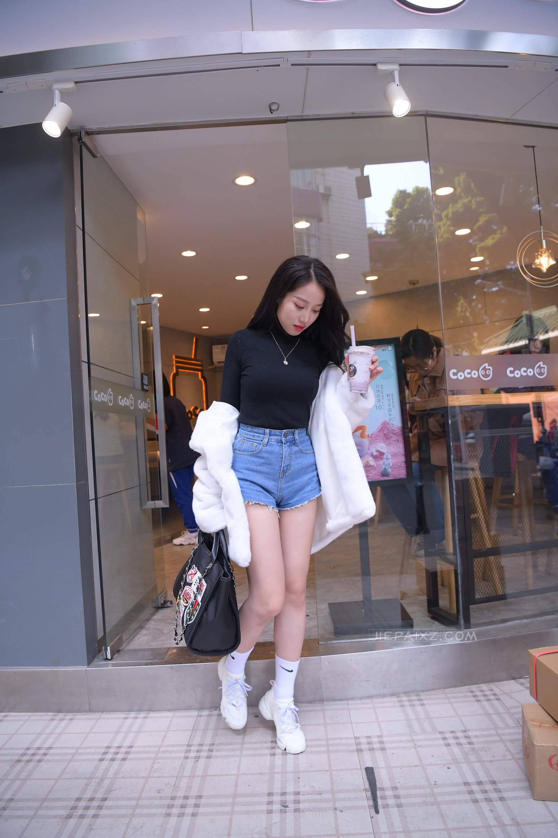01.JPG