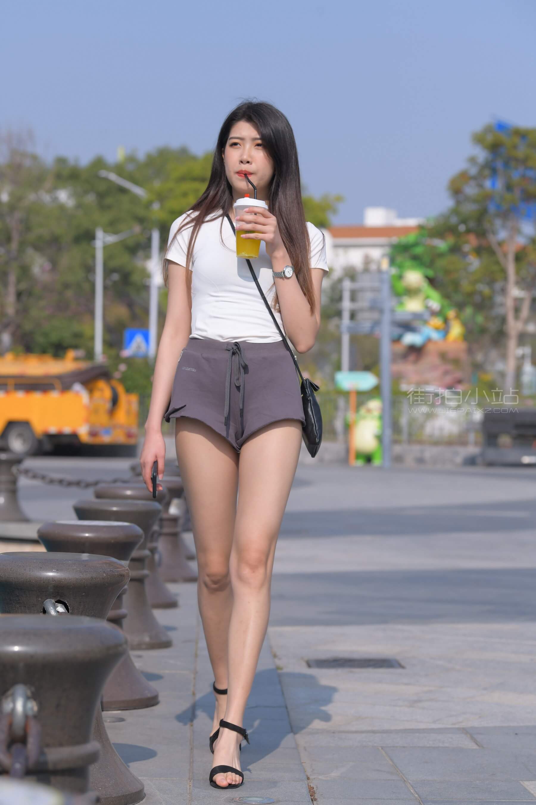 02.JPG