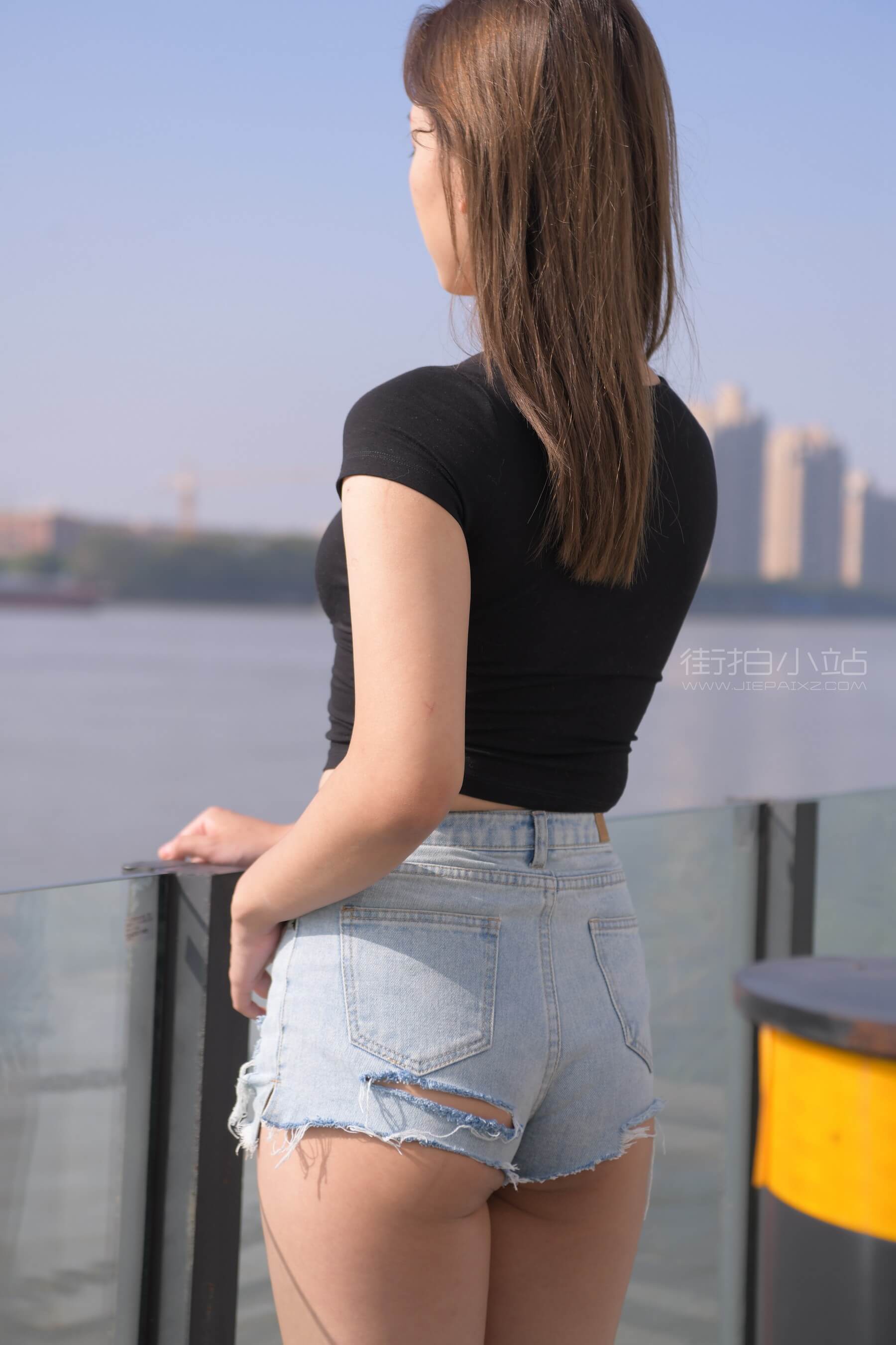 02.JPG