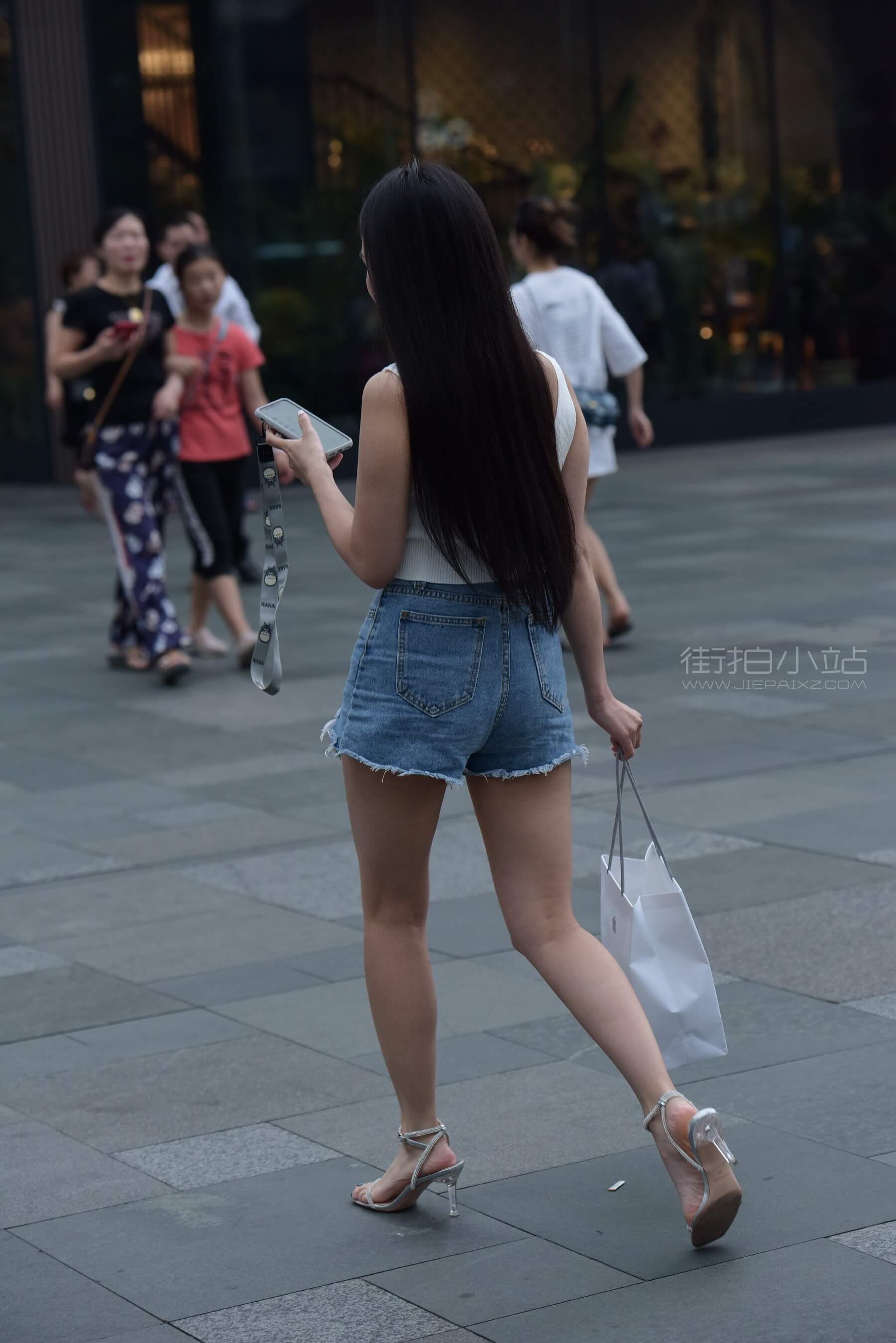 02.JPG