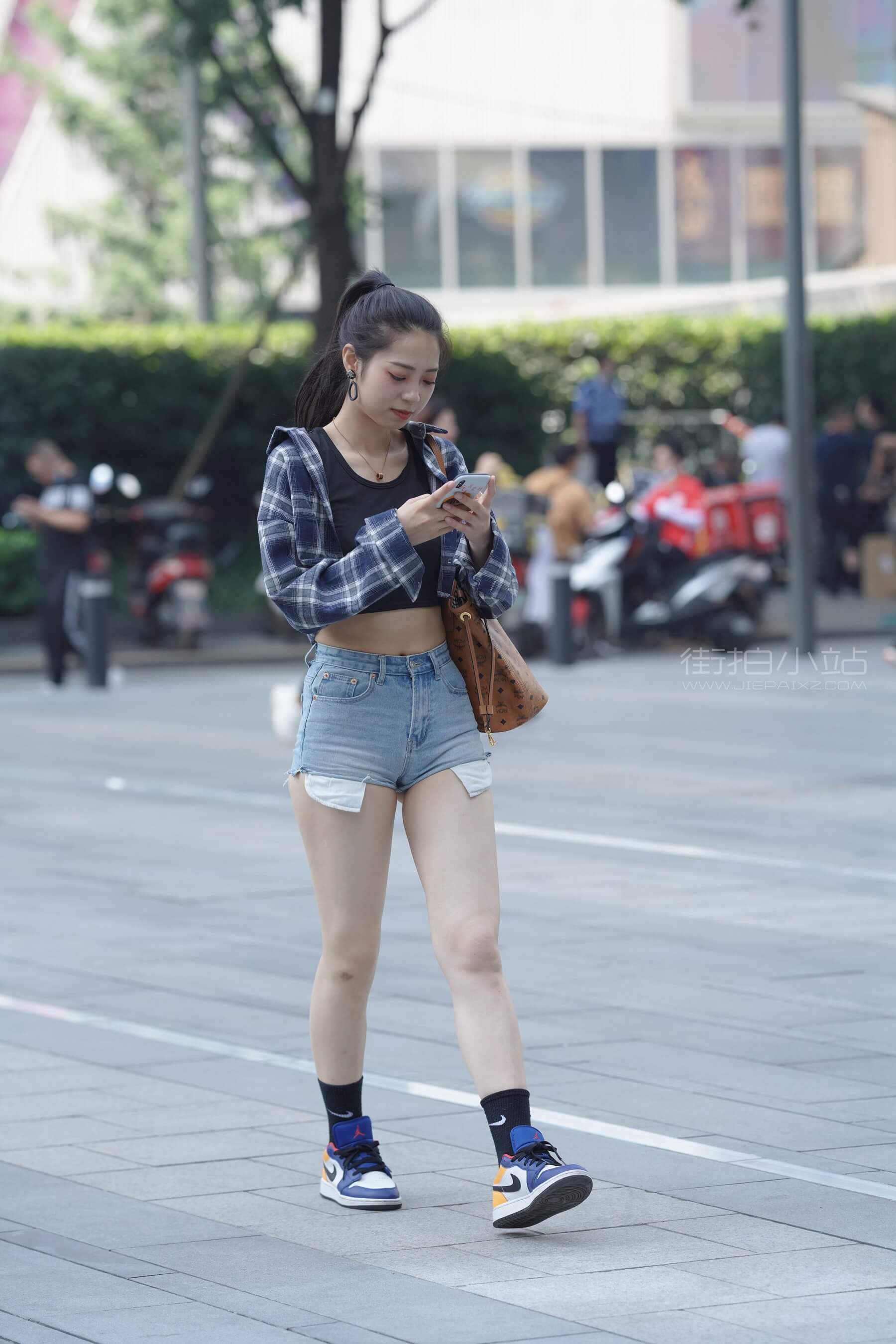 01.JPG