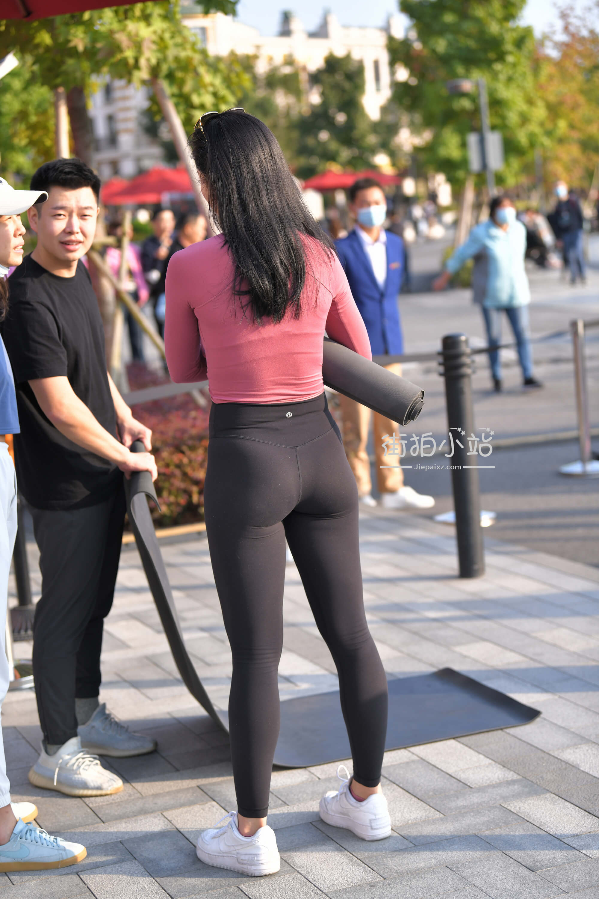 2.JPG