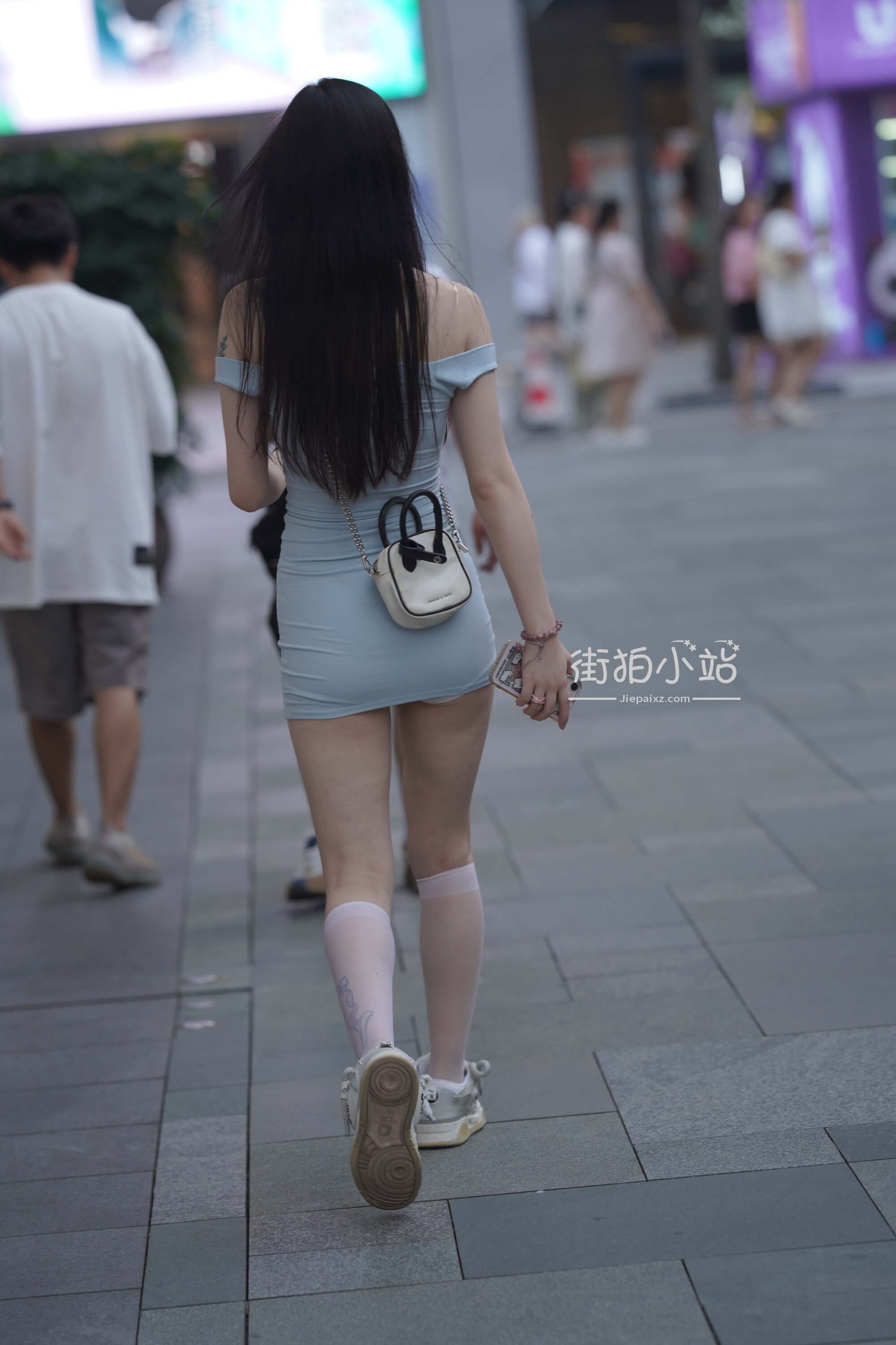 2.JPG