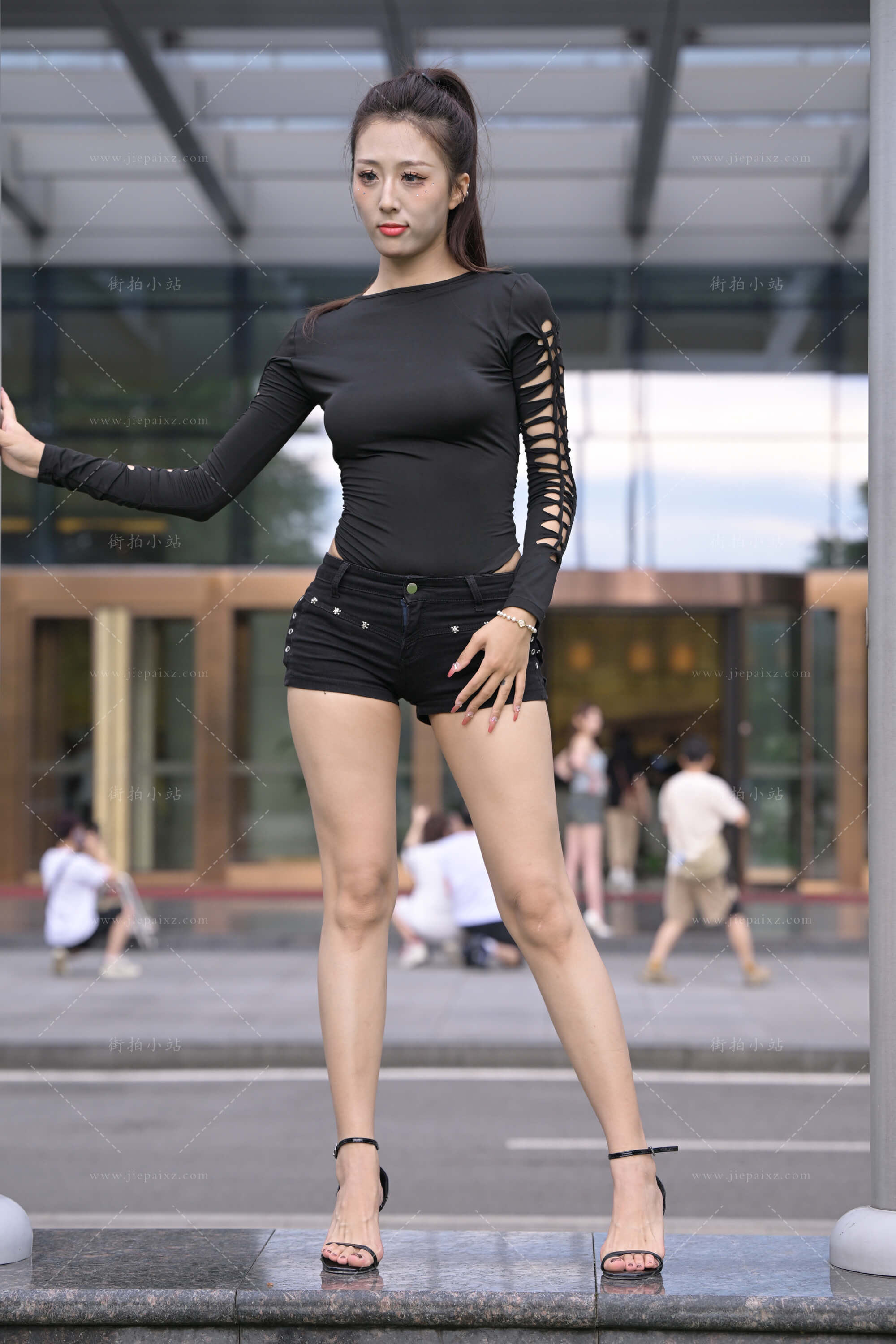 1.JPG