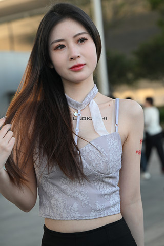 大长腿美女（桃桃）
