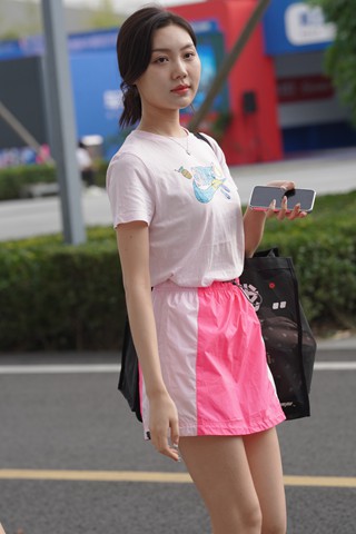 超美的小姐姐